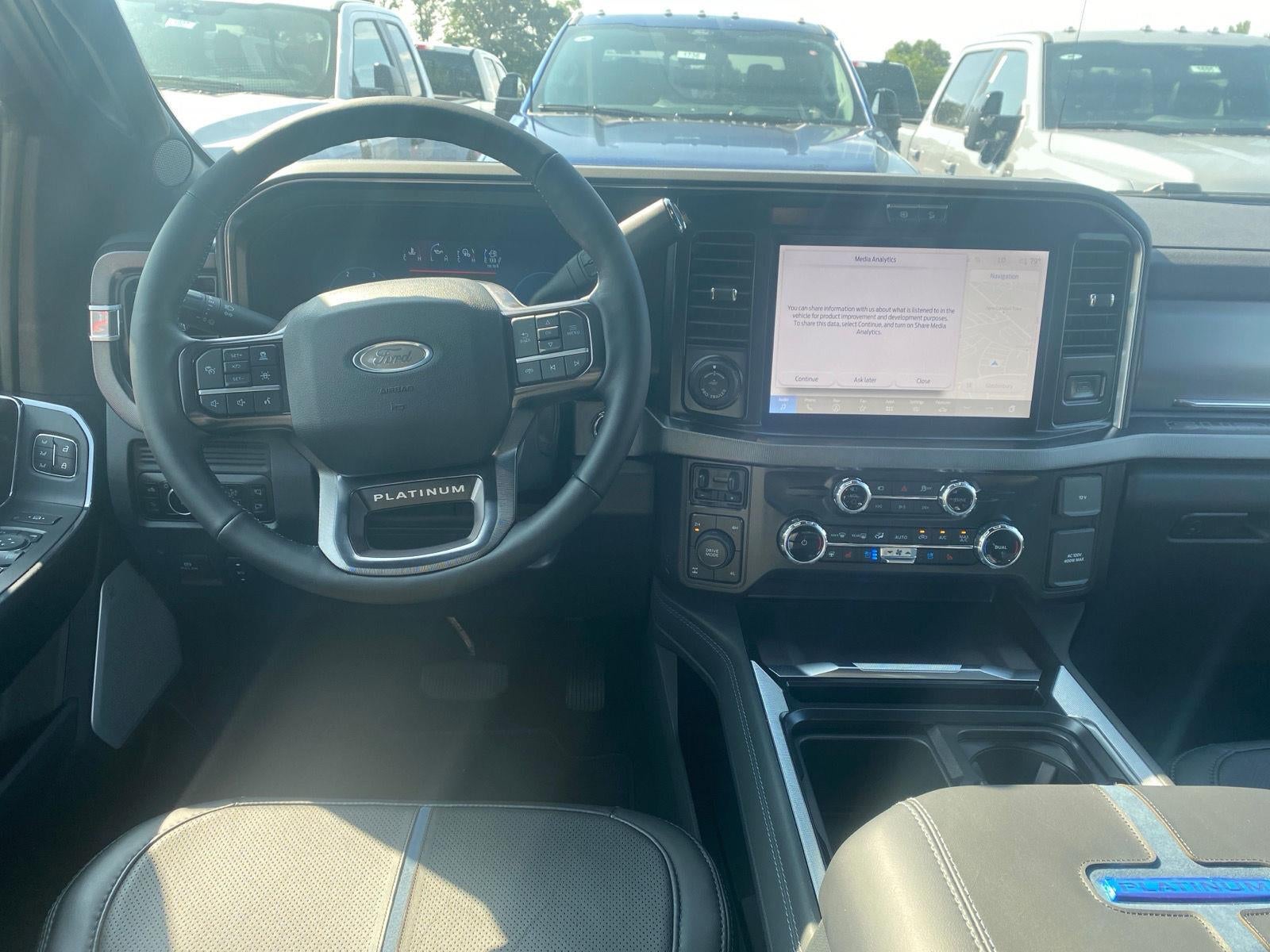 2026 Ford Super Duty F-350 Platinum