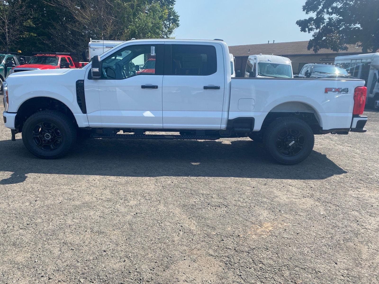 2026 Ford Super Duty F-350 SRW XL