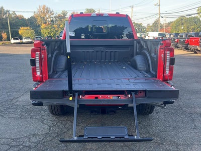 2027 Ford F-350 LARIAT *Under Deposit*