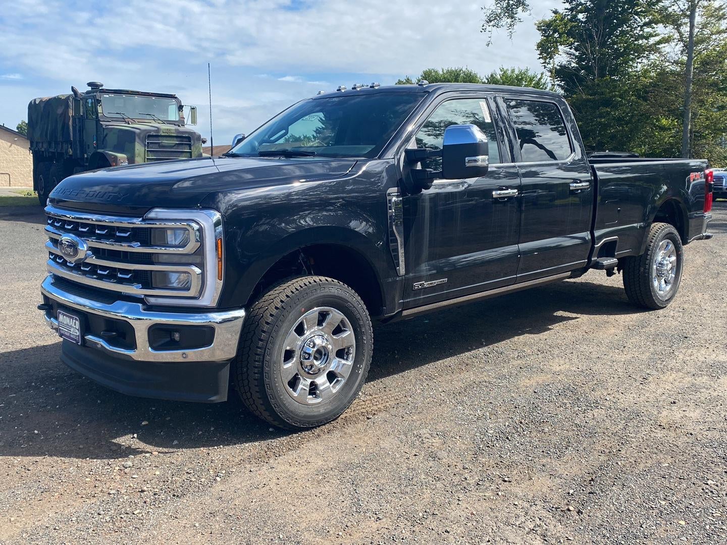 2026 Ford F-350 LARIAT *Under Deposit*