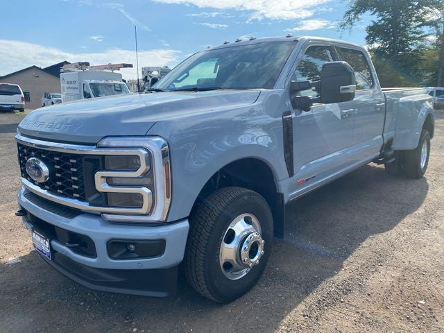 2026 Ford F-350SD Platinum DRW