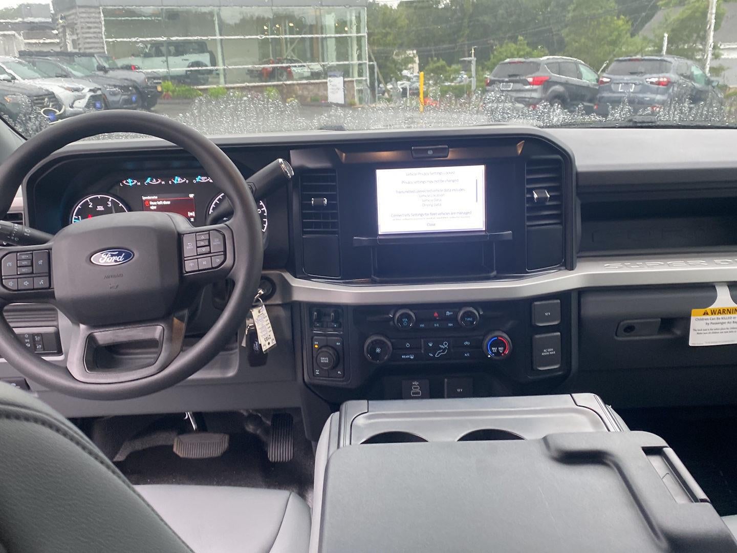 2027 Ford F-350 XL