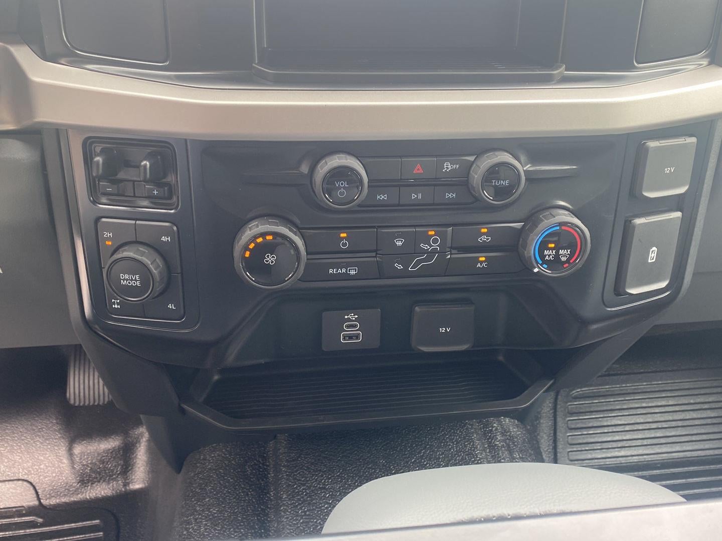 2027 Ford F-350 XL