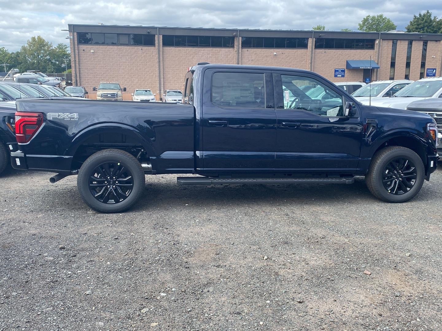 2026 Ford F-150 LARIAT *Under Deposit*