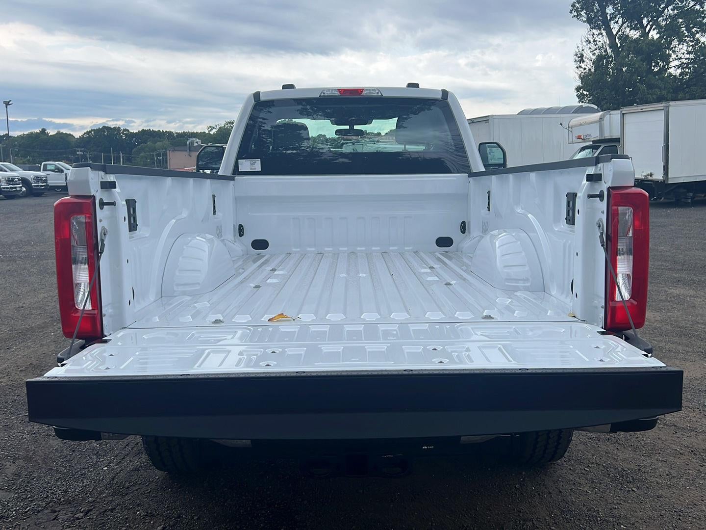 2027 Ford F-350 XL