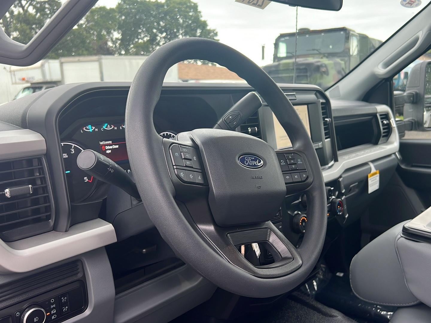 2027 Ford F-350 XL