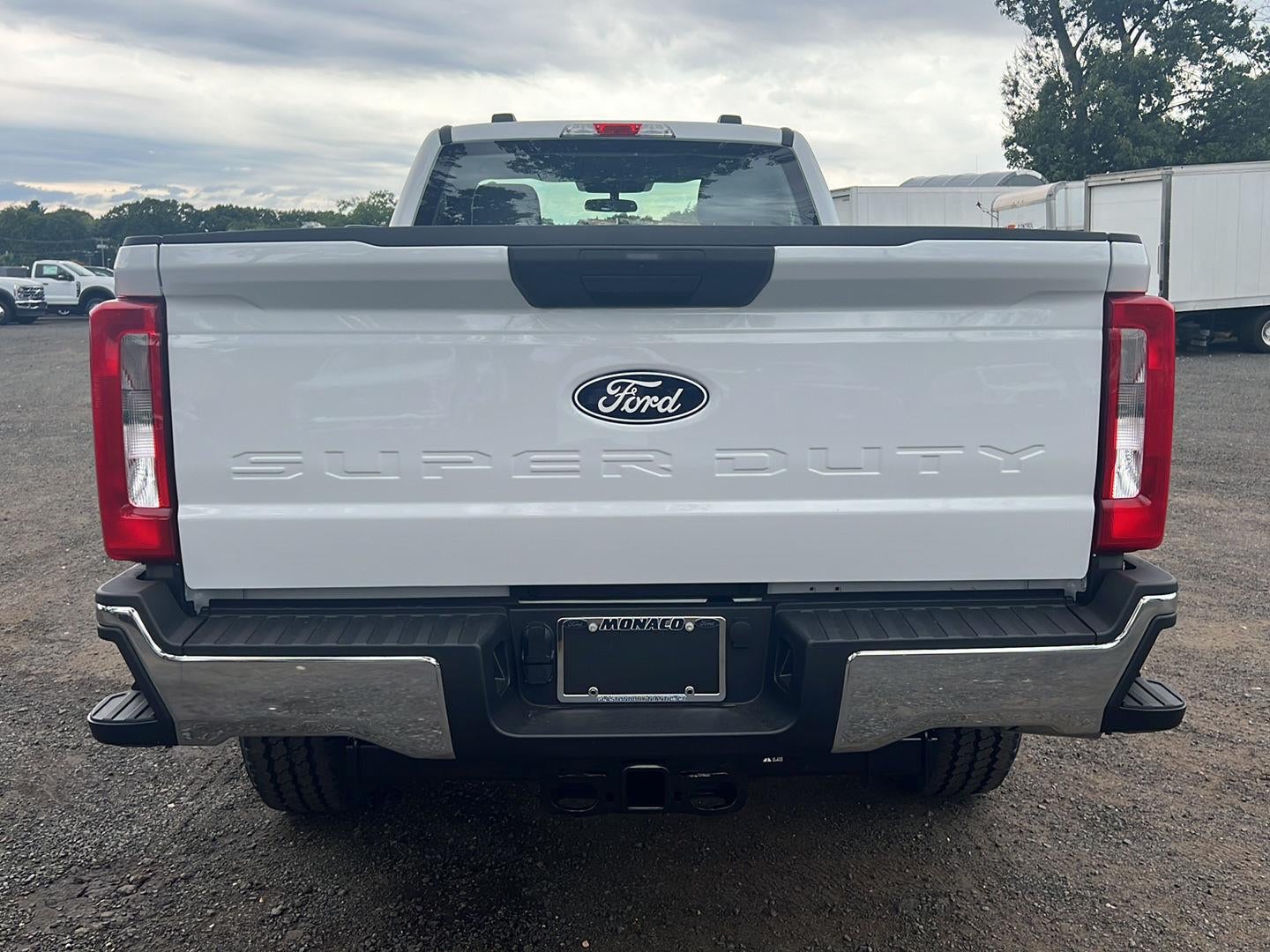 2027 Ford F-350 XL