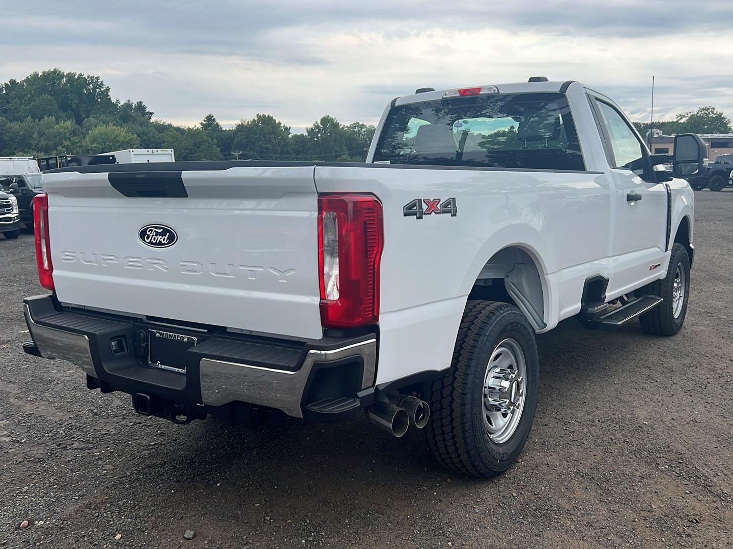2027 Ford F-350 XL