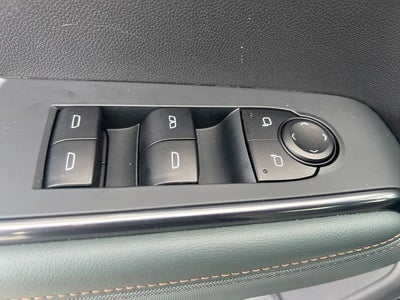 2025 GMC Acadia AT4