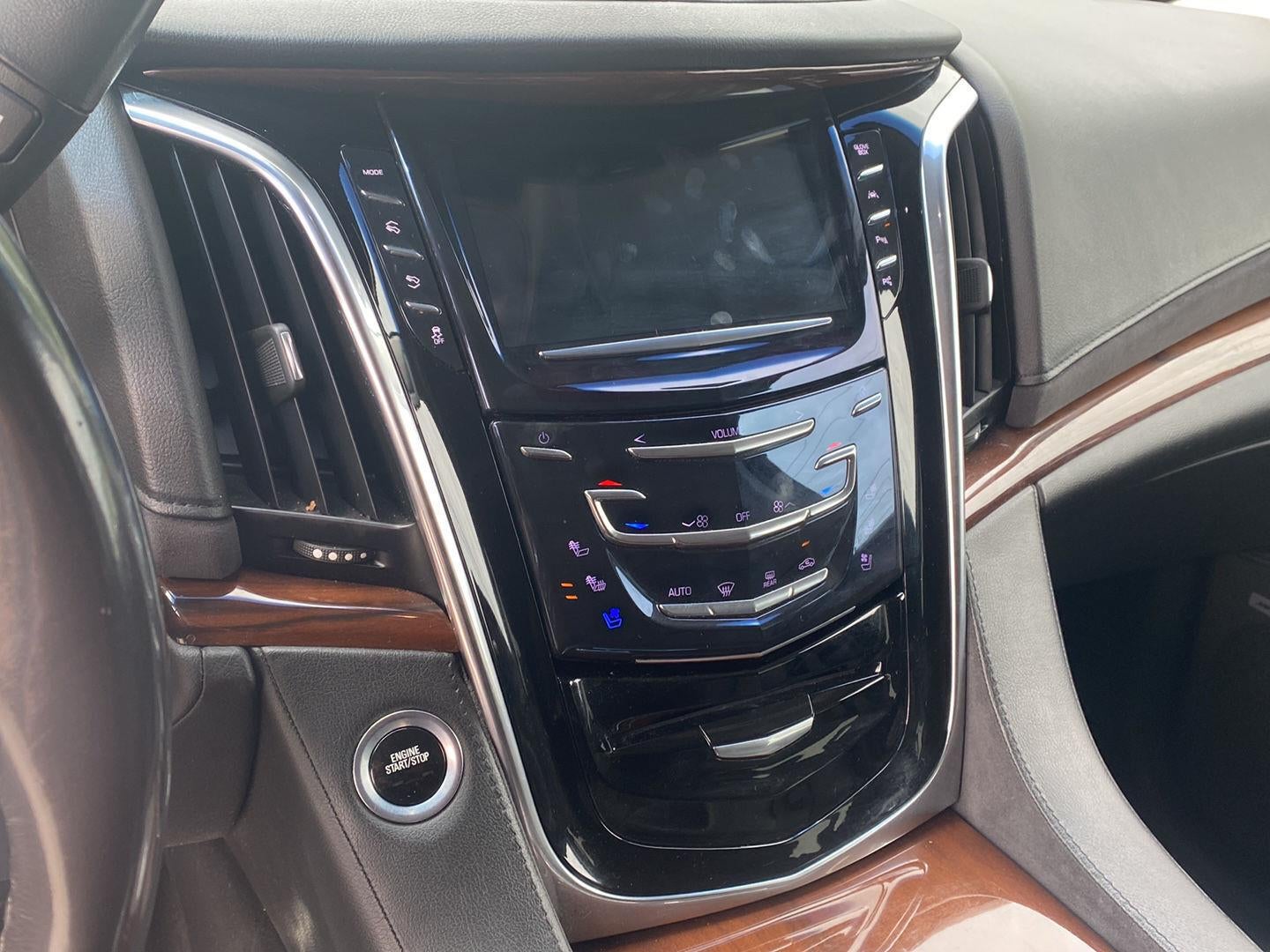 2018 Cadillac Escalade Premium Luxury