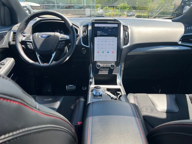 2024 Ford Edge ST