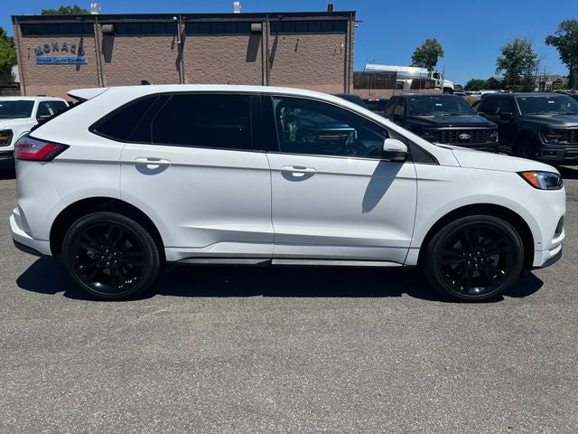 2024 Ford Edge ST