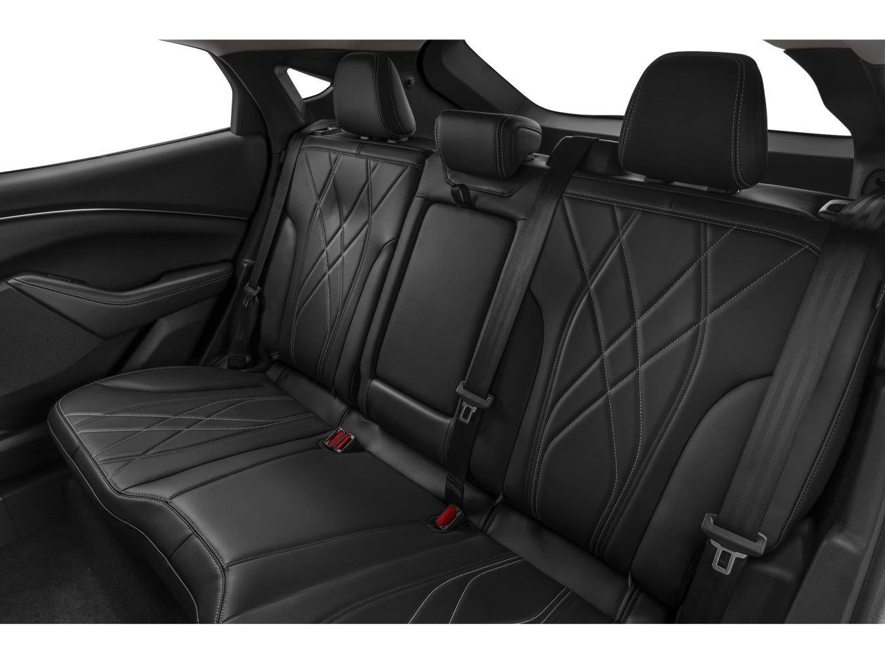 2026 Ford MUSTME Select
