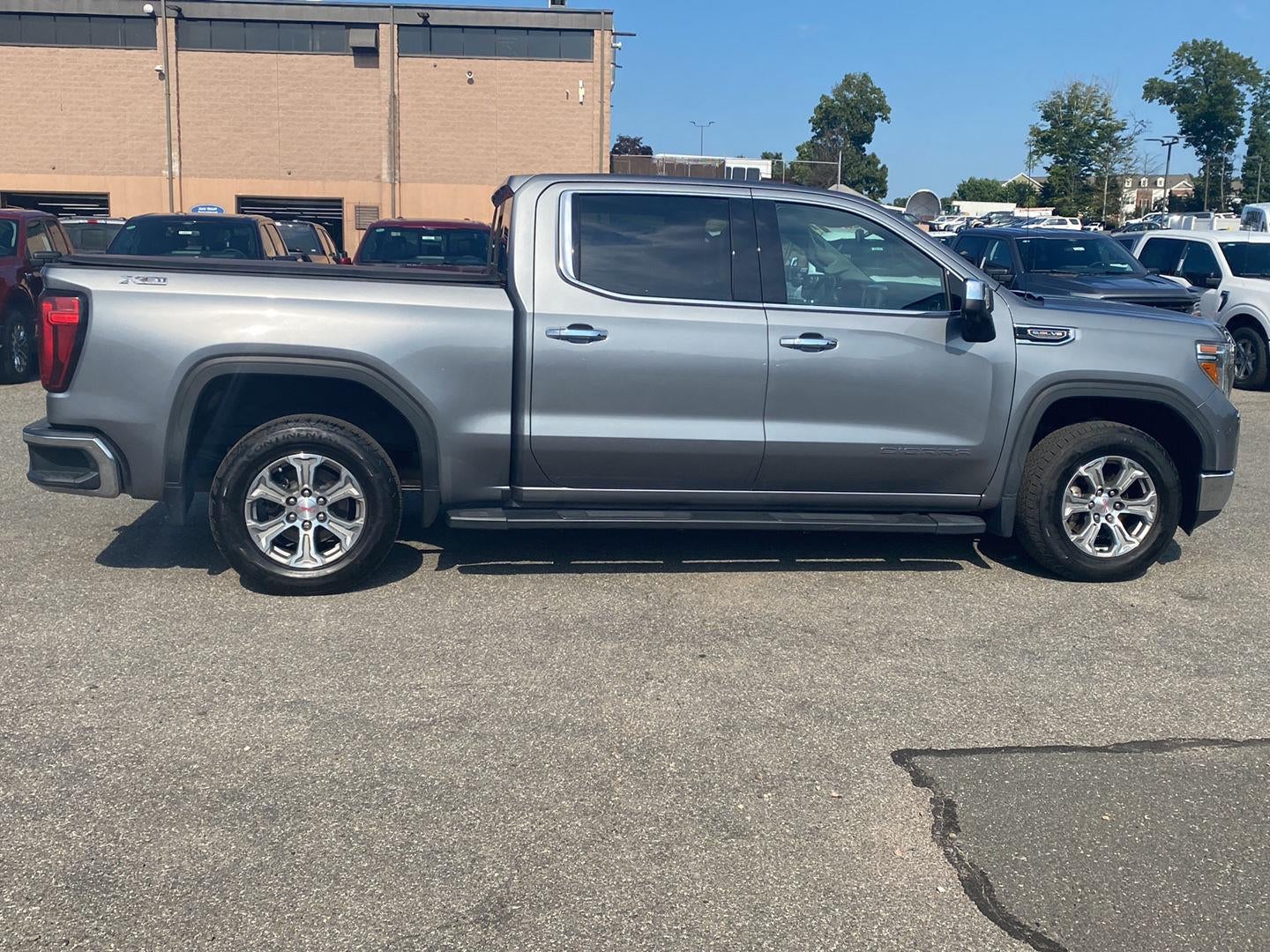 2019 GMC Sierra 1500 SLT