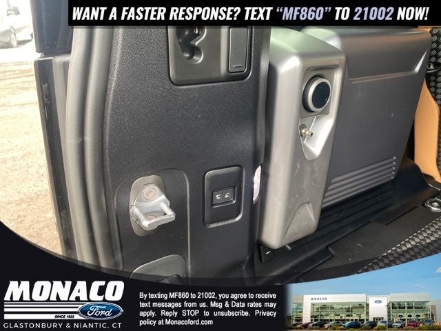 2023 Land Rover Defender 110 V8