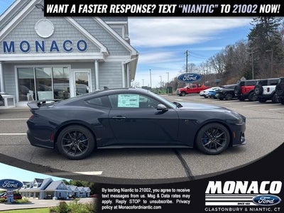 2025 Ford Mustang Dark Horse