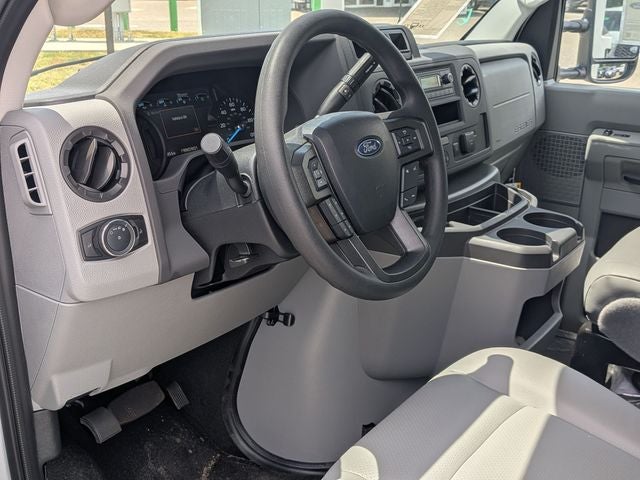 2026 Ford E-350SD Base Cutaway