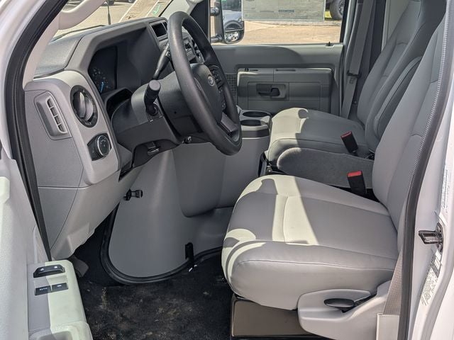 2026 Ford E-350SD Base Cutaway