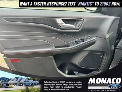 2024 Ford Escape Hybrid ST-Line *Under Deposit*