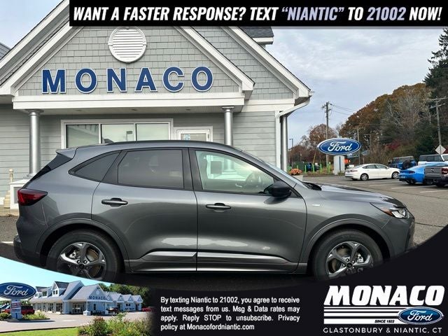 2024 Ford Escape Hybrid ST-Line *Under Deposit*