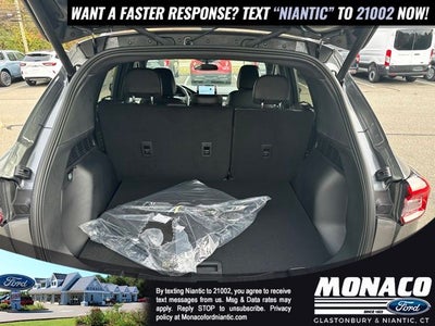 2024 Ford Escape Hybrid ST-Line *Under Deposit*