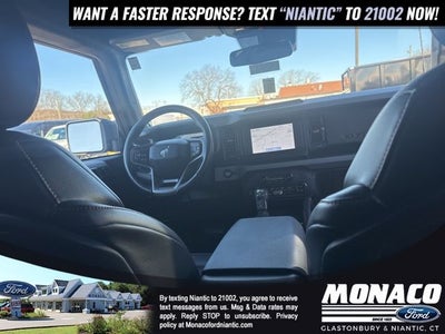 2023 Ford Bronco Base