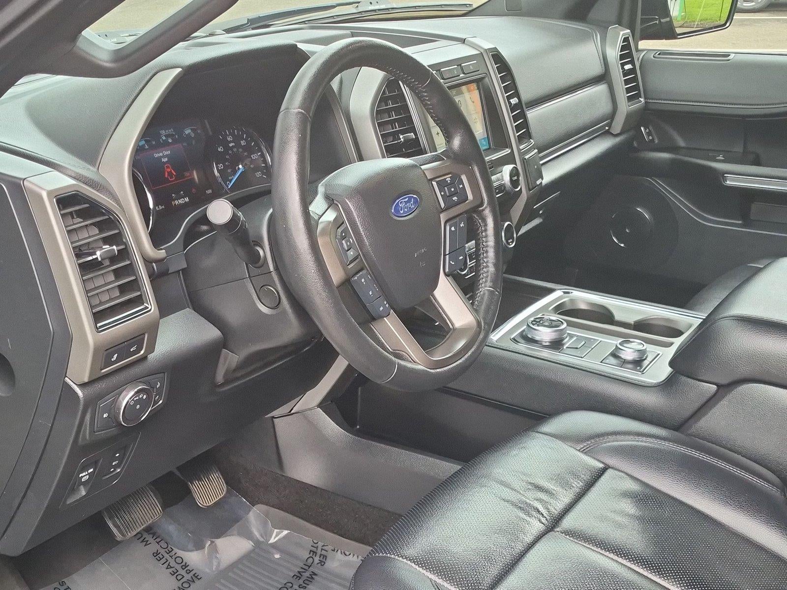 2019 Ford Expedition Max XLT *Under Deposit*