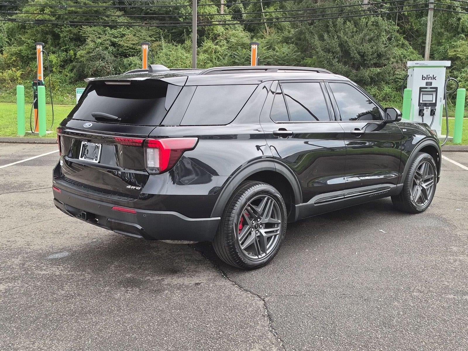 2025 Ford Explorer ST-Line *Under Deposit*