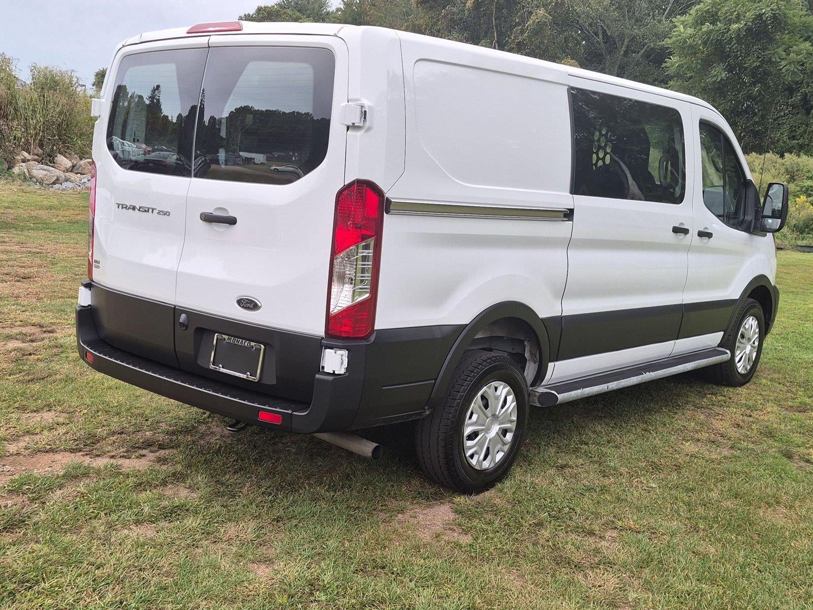 2025 Ford Transit Cargo Van Base
