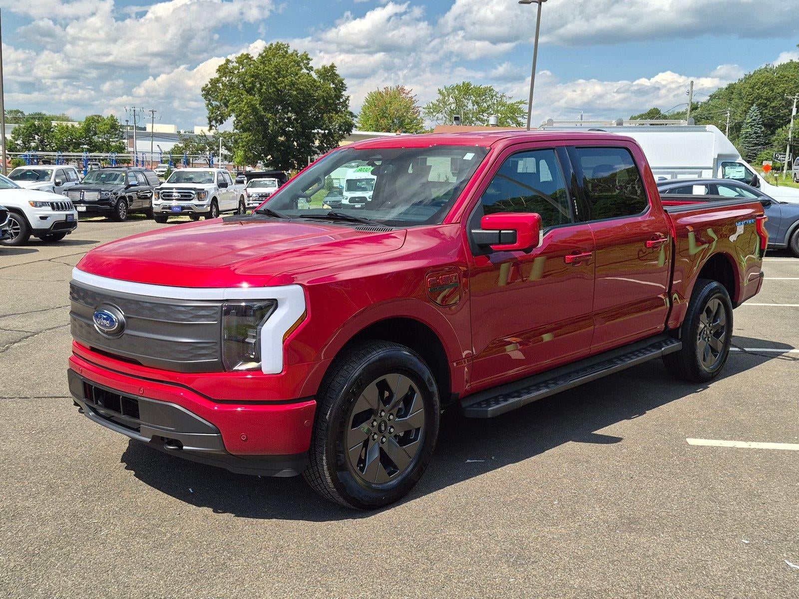 2023 Ford F-150 LARIAT *Under Deposit*