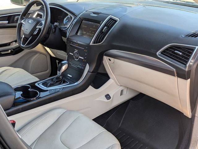 2015 Ford Edge Titanium *Under Deposit*