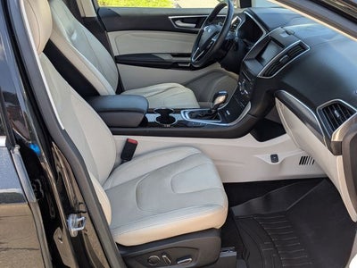 2015 Ford Edge Titanium *Under Deposit*