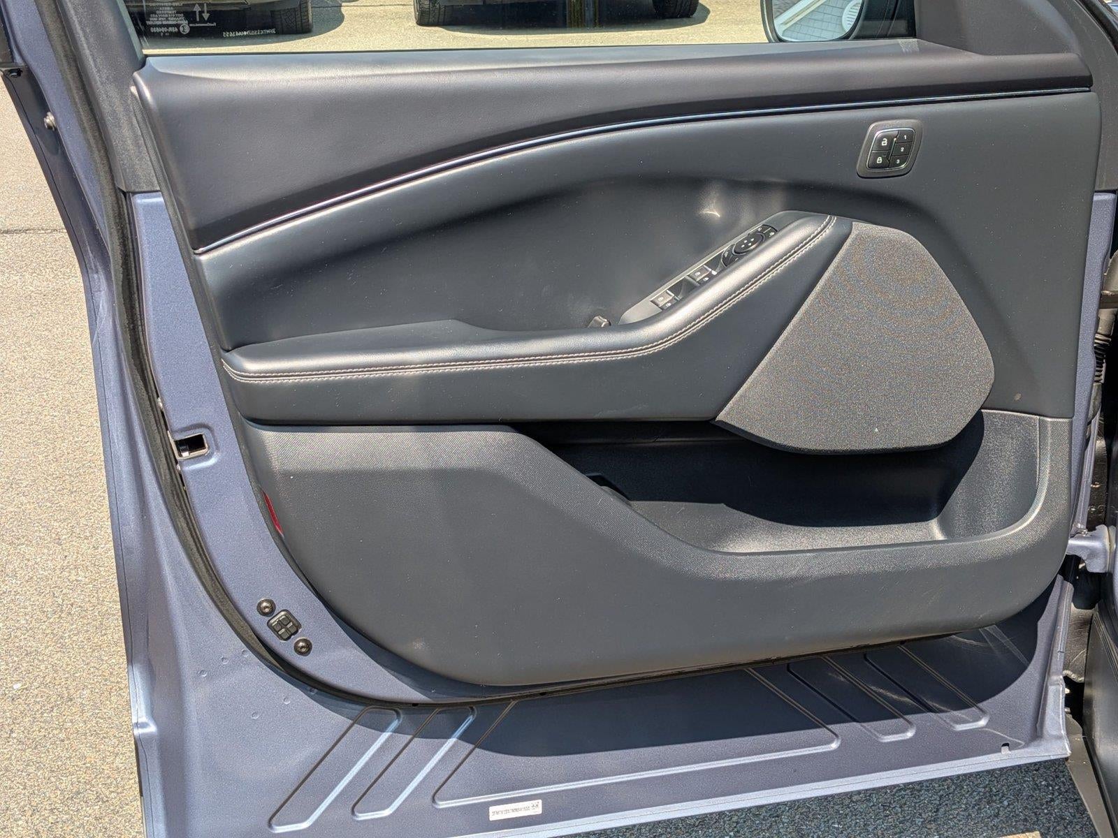 2021 Ford Mustang Mach-E Select