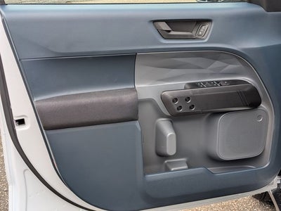 2026 Ford Maverick XL *Under Deposit*