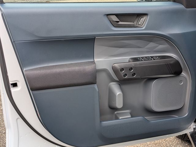 2026 Ford Maverick XL *Under Deposit*