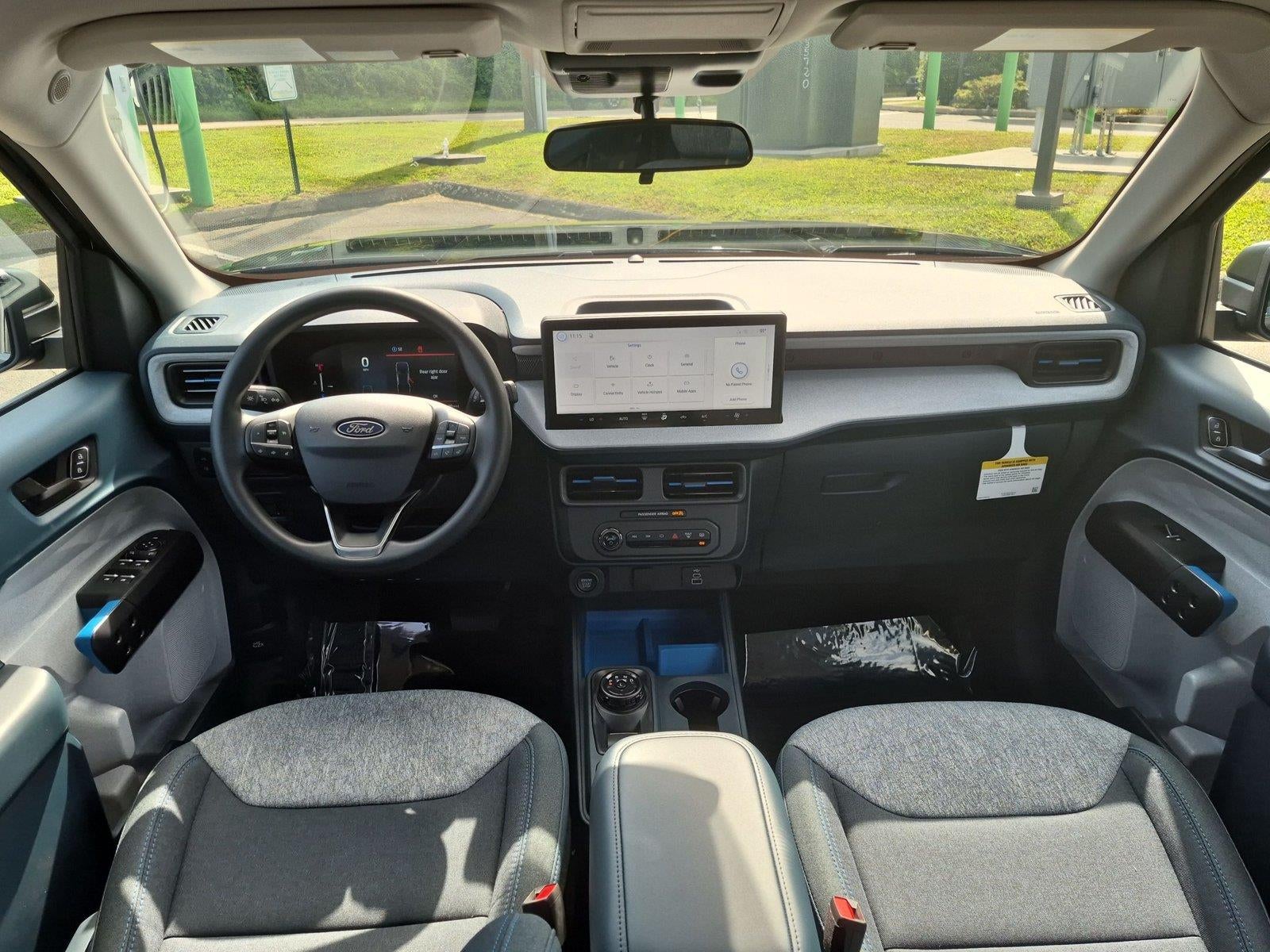 2026 Ford Maverick XLT *Under Deposit*