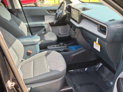 2026 Ford Maverick XLT *Under Deposit*