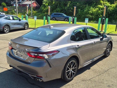 2024 Toyota Camry SE *Under Deposit*