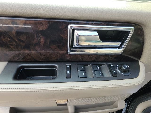2017 Lincoln Navigator Select