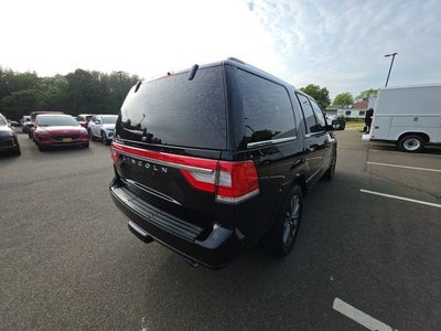 2017 Lincoln Navigator Select
