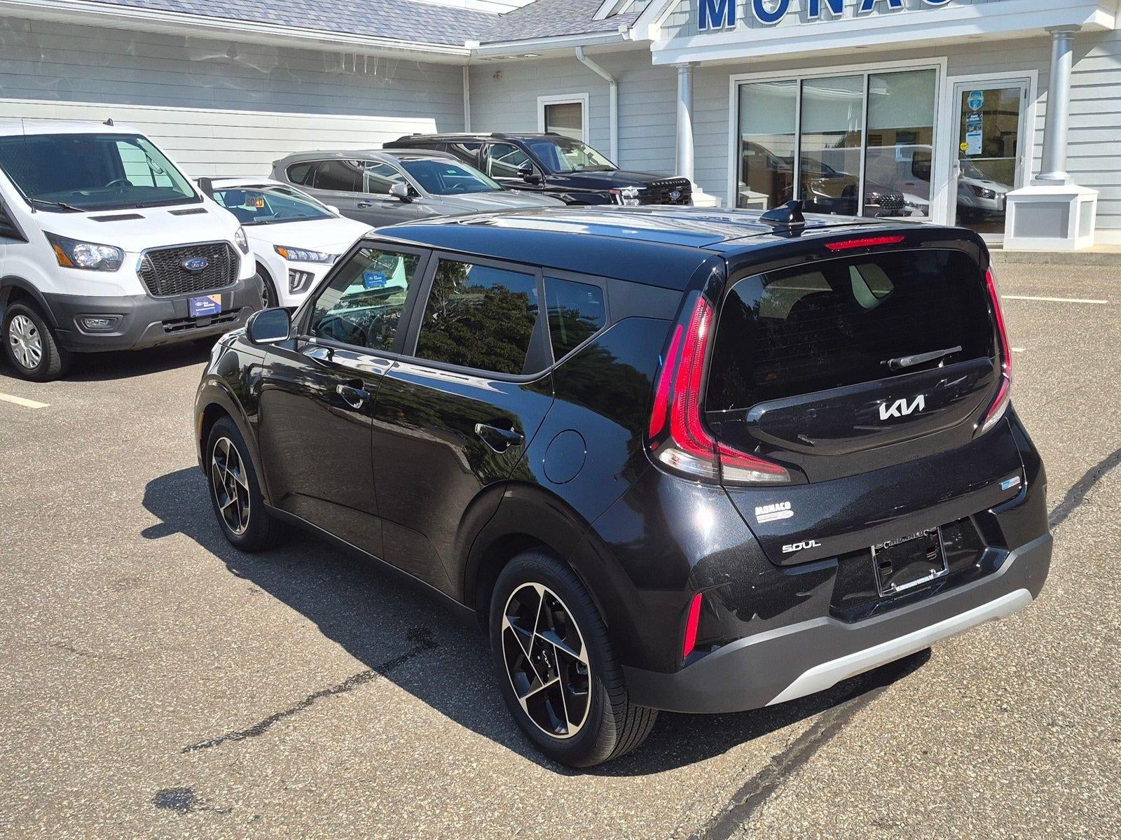 2025 Kia Soul EX *Under Deposit*