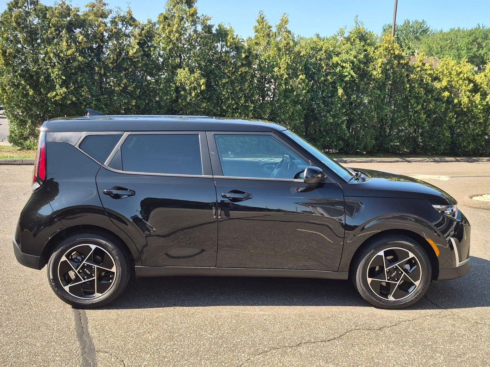 2025 Kia Soul EX *Under Deposit*